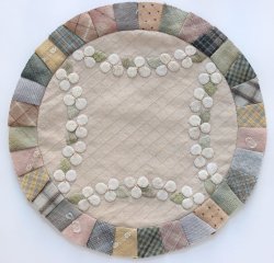 画像5: マンスリーキルト2018「ウェディングリングと花のリース」作図＆布セット