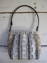 SALE／レースと水玉のデジカメポーチ♪／50%OFF！！